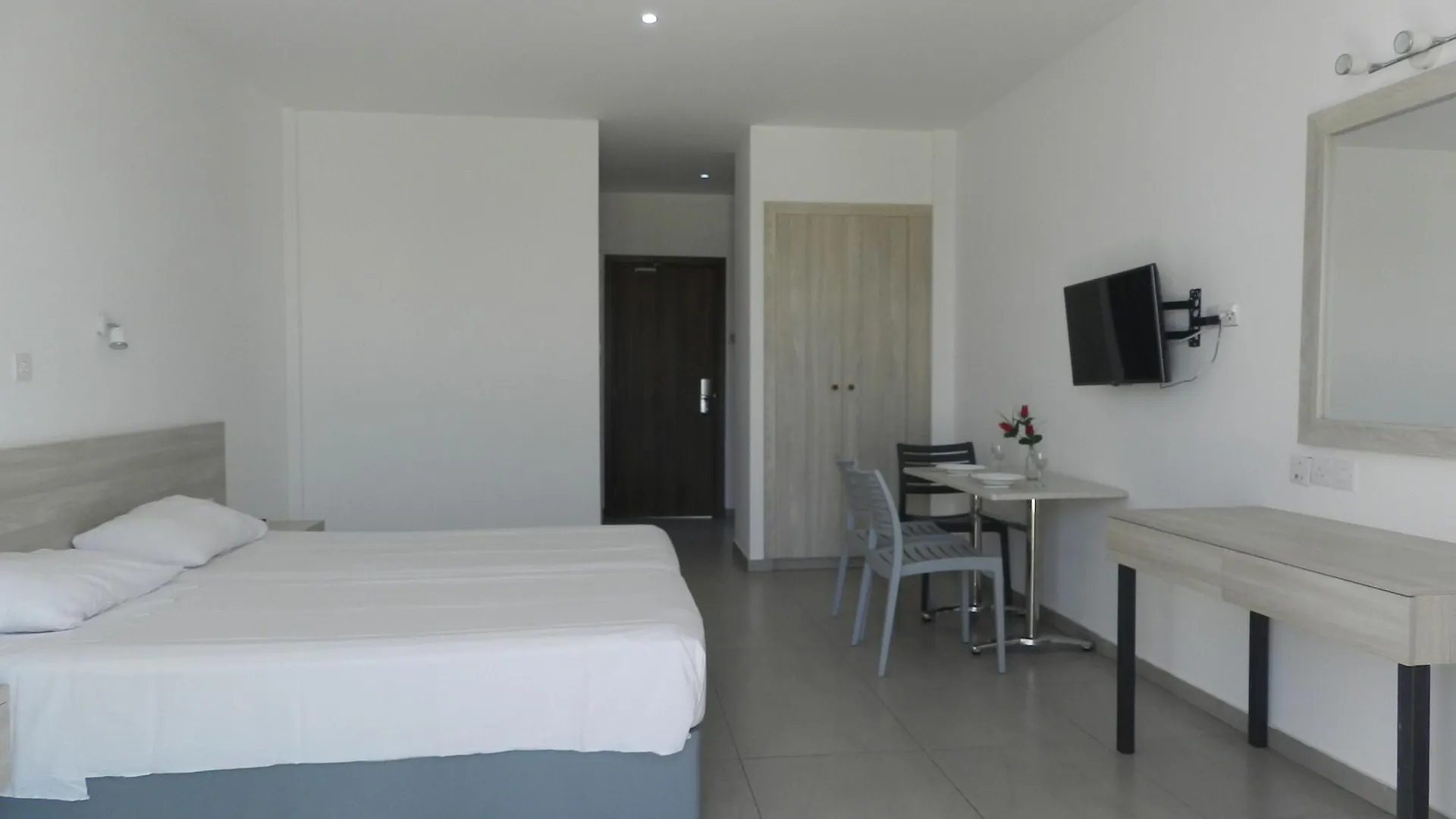 Aparthotel Evabelle Napa Hotel Apartments Ayia Napa