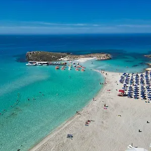 Vassos Nissi & **** Agia Napa